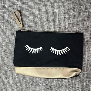 NWOT💖 Ipsy Black Canvas Makeup Bag